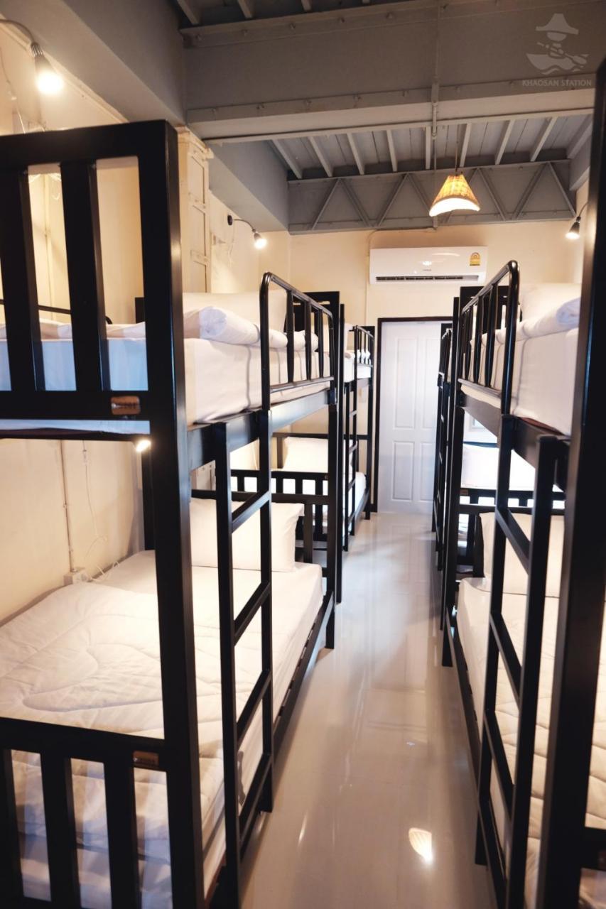 Khaosan Station (Adults Only) Vandrerhjem Bangkok Eksteriør bilde