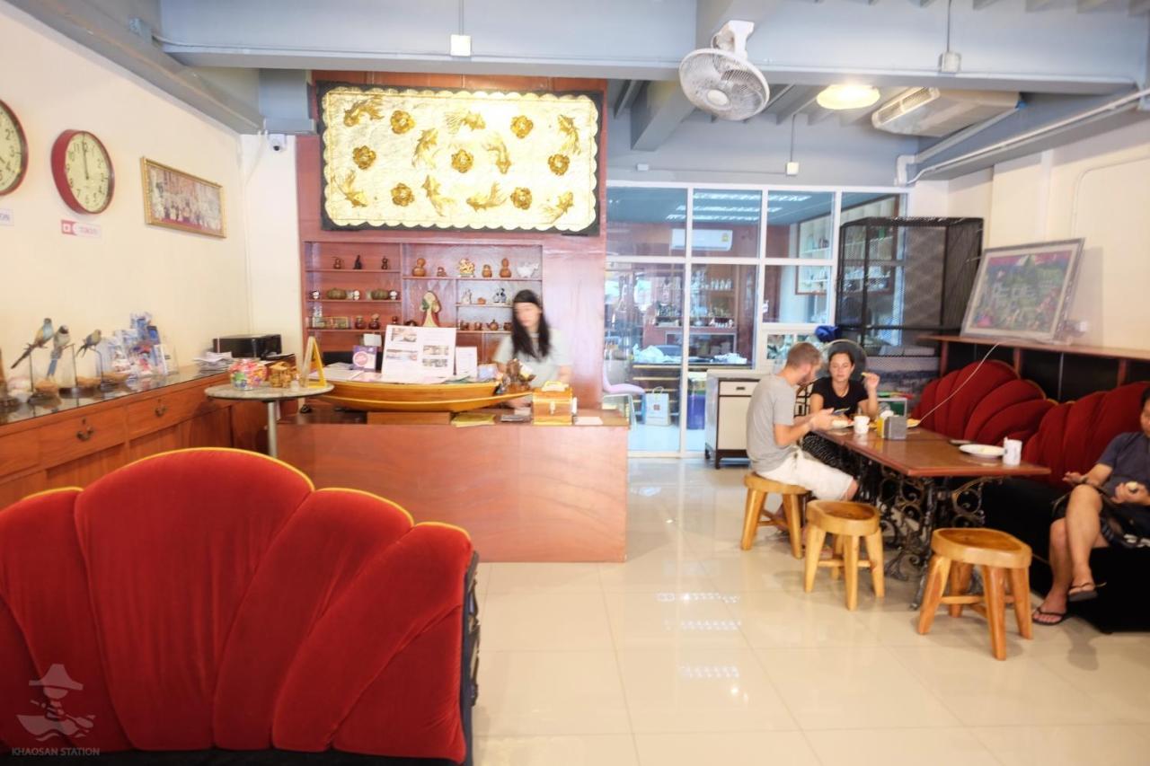 Khaosan Station (Adults Only) Vandrerhjem Bangkok Eksteriør bilde